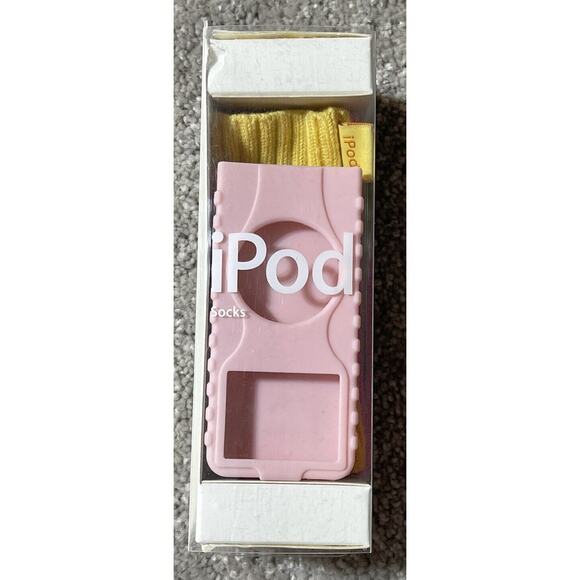 Apple iPod Socks Set of 5 M9720G and 2 Silicone iPod covers Y2K 2004 Vintage